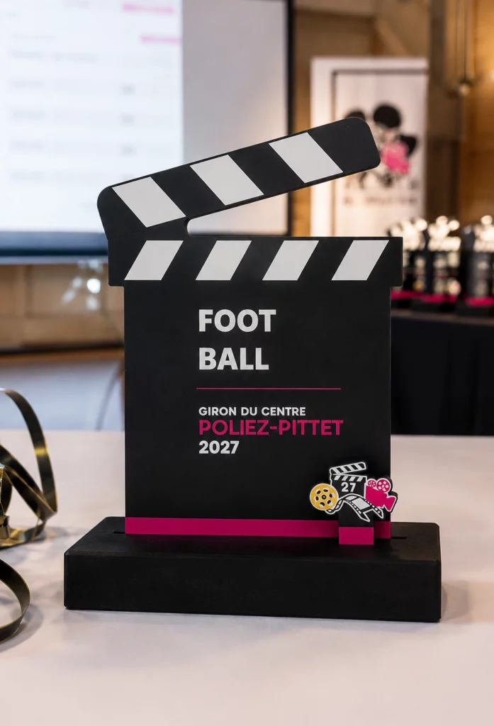 Trophée personnalisé fabriqué en impression 3D pour une remise de prix